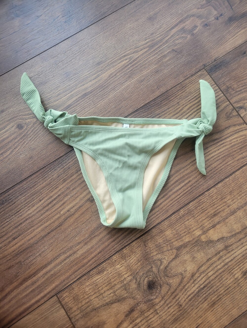 Wallflower Sage Green Ribbed Detail Knotted Side Bikini Bottoms XS